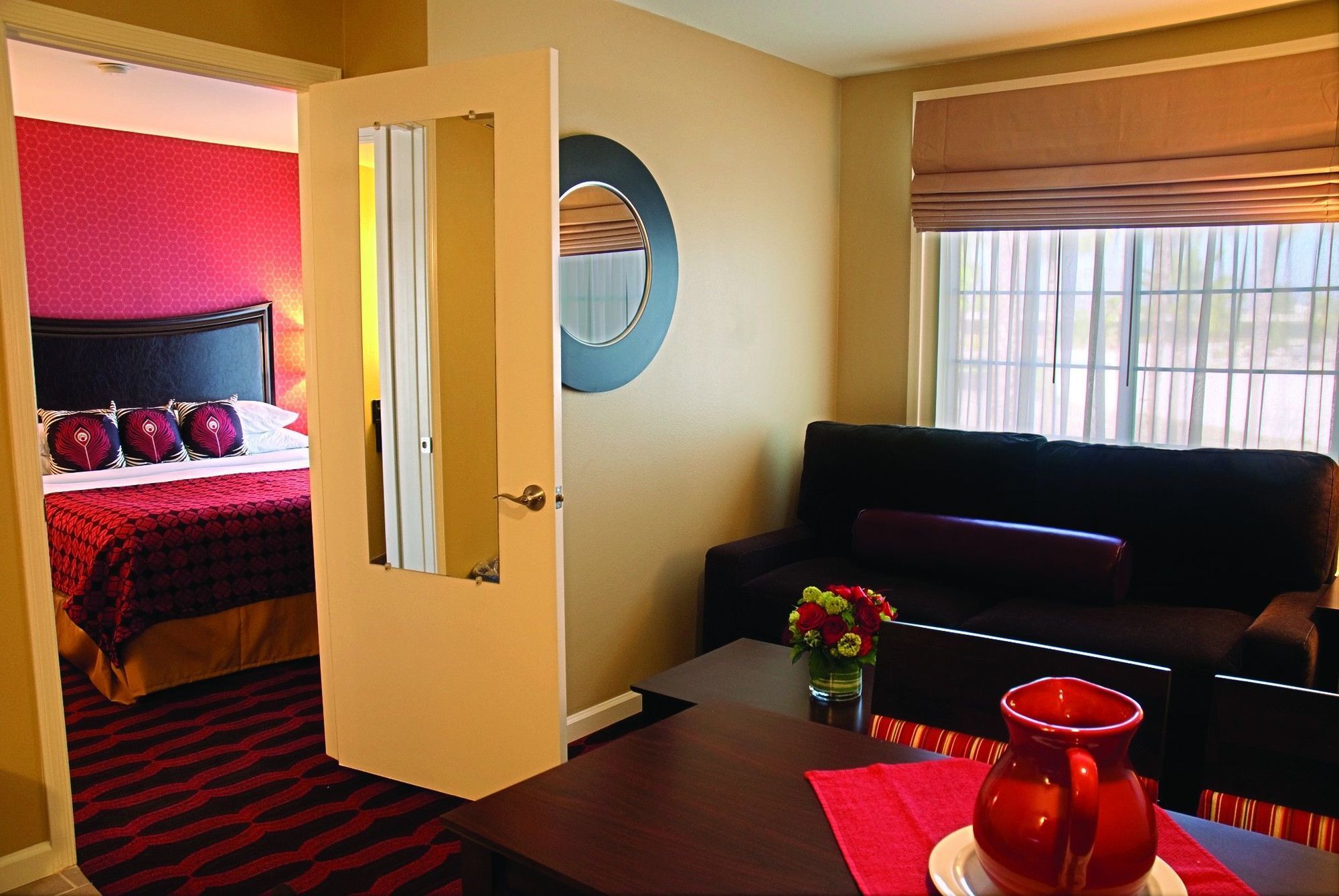 Peacock Suites Anaheim Zimmer foto
